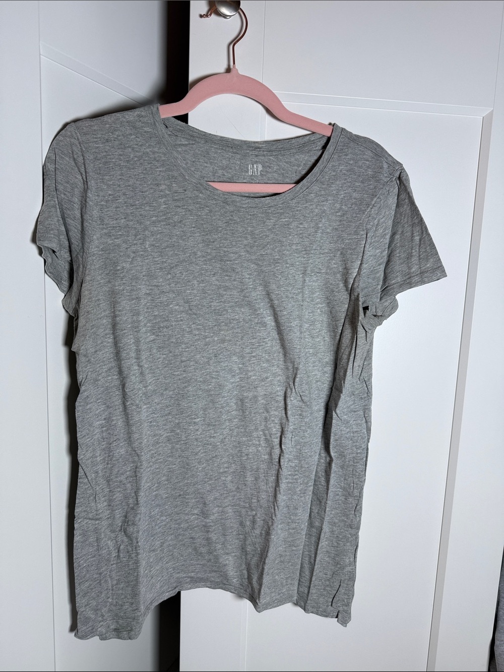 GAP Heather Gray Short-Sleeve Crewneck “Favorite” Tee
